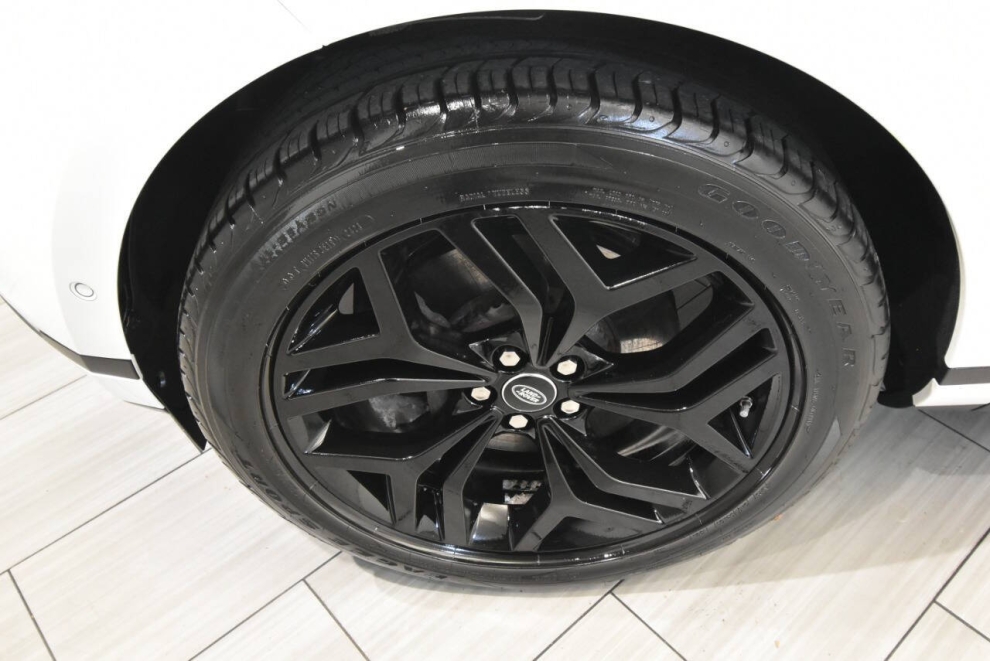 2020 Land Rover Range Rover Evoque SE AWD 4dr SUV, White, Mileage: 76,429 - photo 9