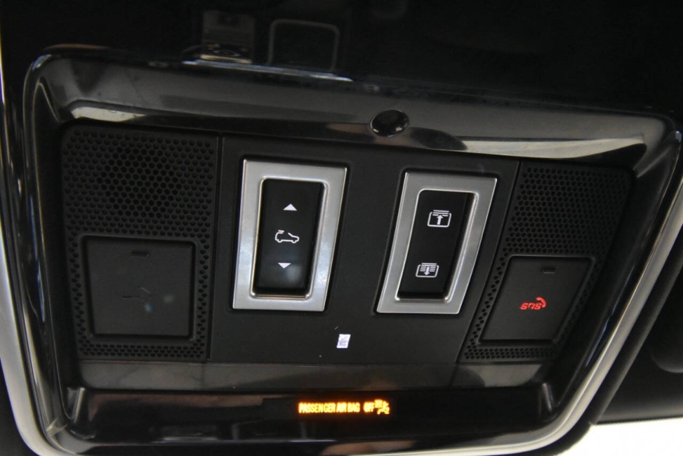 2020 Land Rover Range Rover HSE AWD 4dr SUV, White, Mileage: 71,730 - photo 24