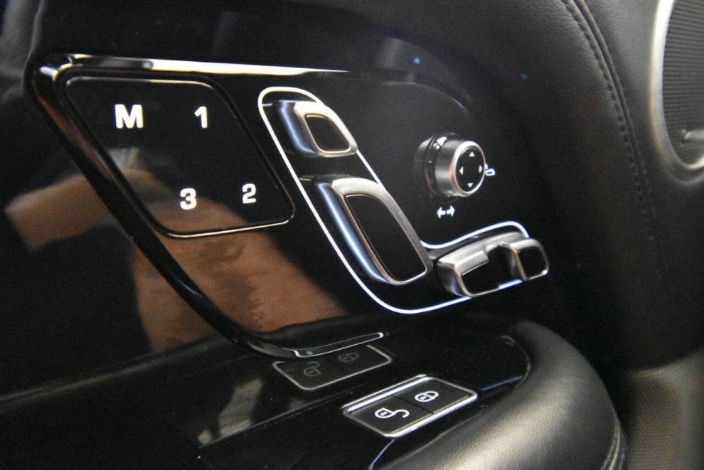 2020 Land Rover Range Rover HSE AWD 4dr SUV, White, Mileage: 71,730 - photo 29