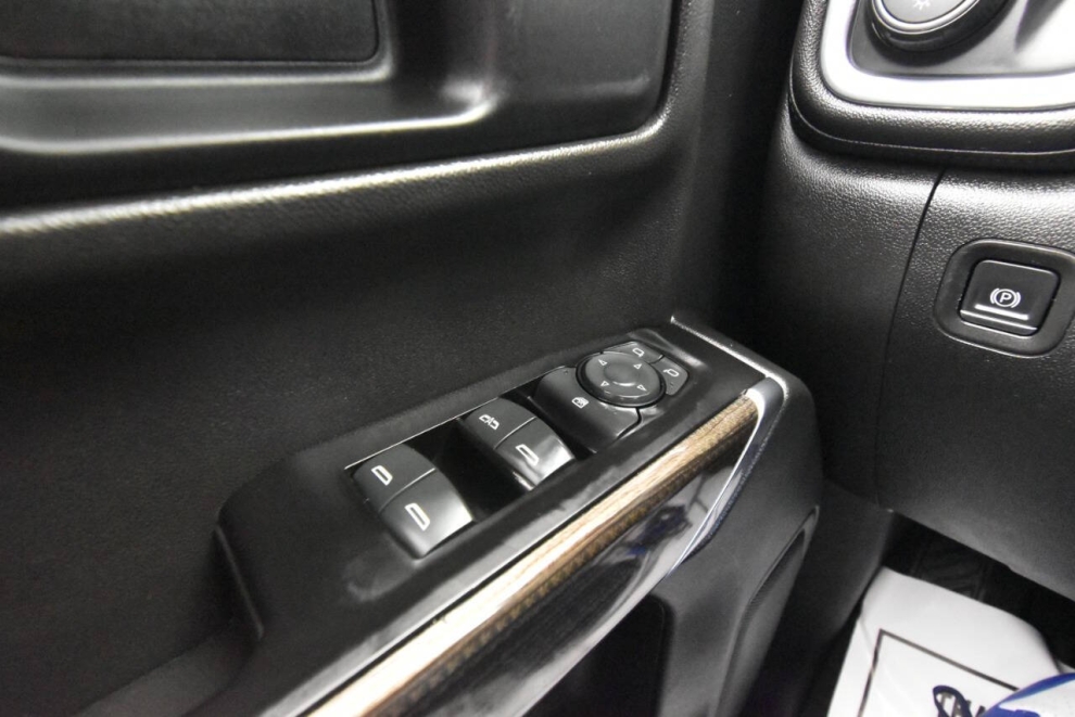 2019 Chevrolet Silverado 1500 LT, Gray, Mileage: 91,408 - photo 28