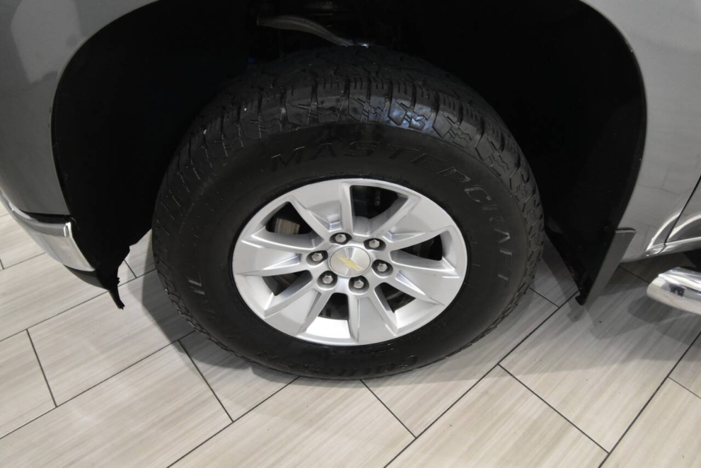 2019 Chevrolet Silverado 1500 LT, Gray, Mileage: 91,408 - photo 8
