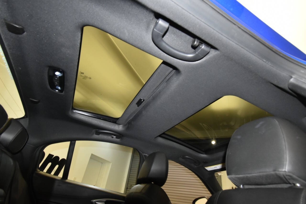 2023 Alfa Romeo Giulia Veloce, Met. Blue, Mileage: 55,457 - photo 15