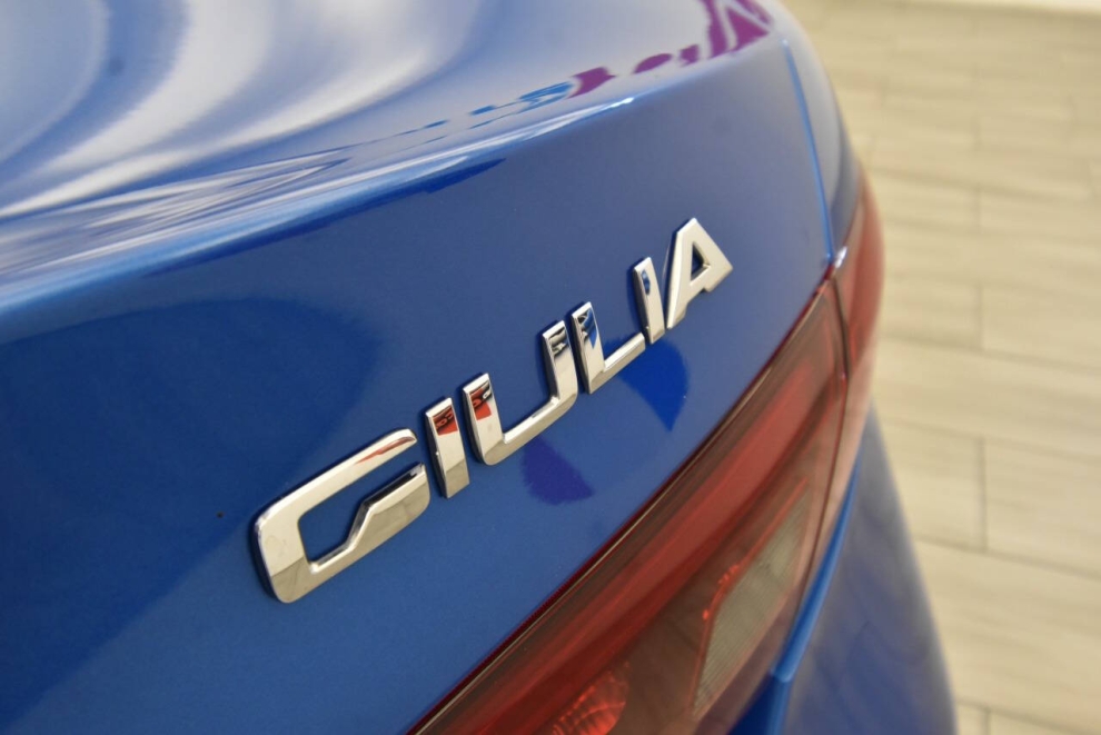 2023 Alfa Romeo Giulia Veloce, Met. Blue, Mileage: 55,457 - photo 29