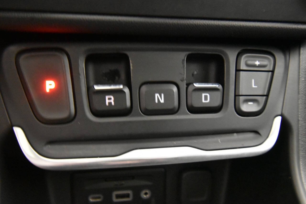 2018 GMC Terrain Denali 4x4 4dr SUV, Gray, Mileage: 101,559 - photo 20