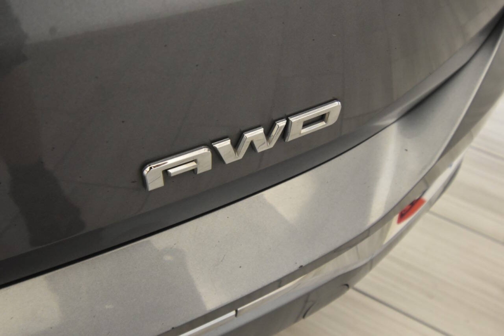 2018 GMC Terrain Denali 4x4 4dr SUV, Gray, Mileage: 101,559 - photo 33