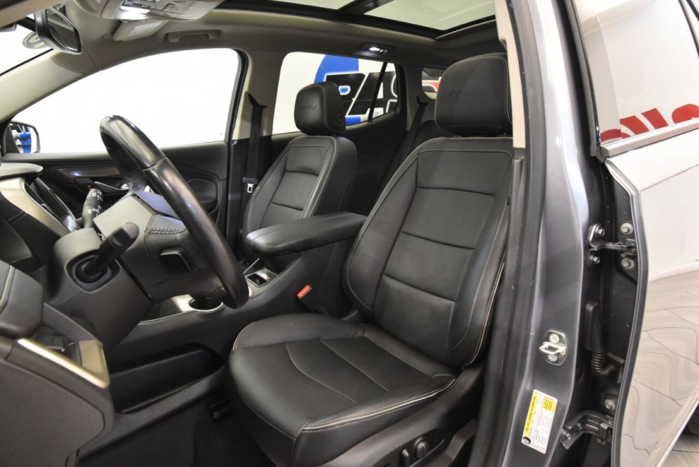 2018 GMC Terrain Denali 4x4 4dr SUV, Gray, Mileage: 101,559 - photo 9