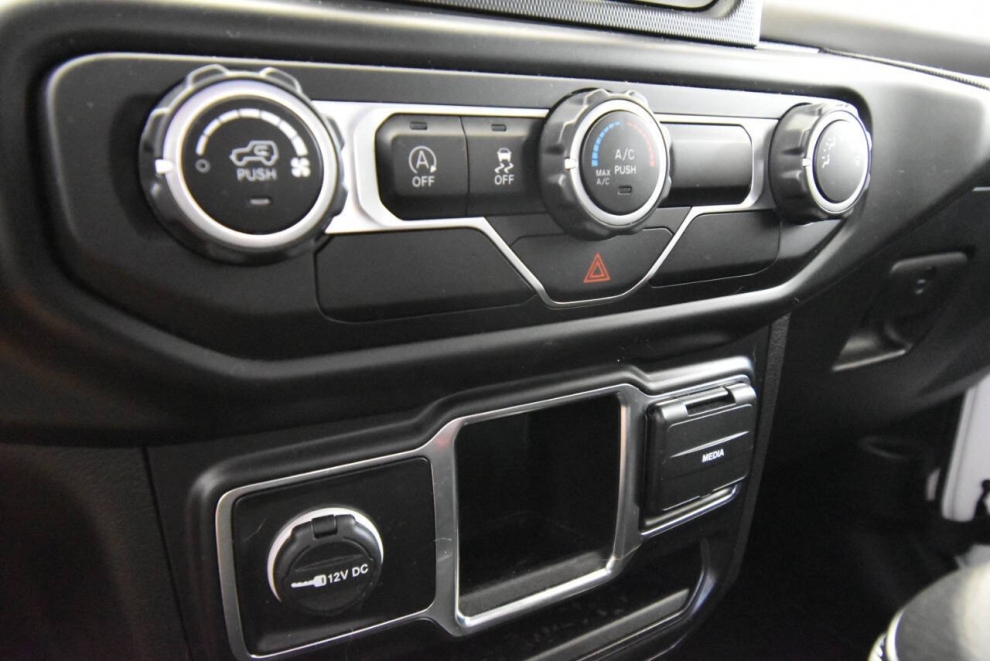 2021 Jeep Wrangler Sport, White, Mileage: 38,955 - photo 19