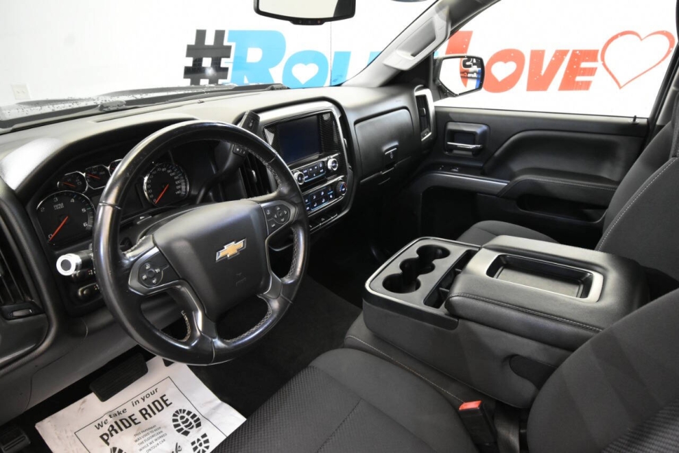 2018 Chevrolet Silverado 1500 LT, Black, Mileage: 64,562 - photo 11