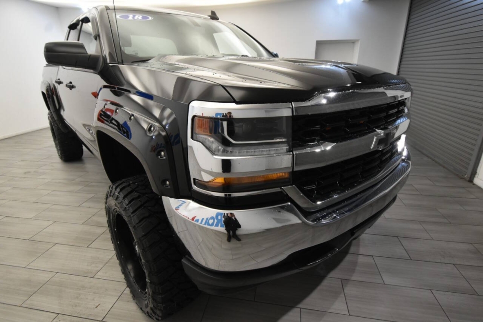 2018 Chevrolet Silverado 1500 LT, Black, Mileage: 64,562 - photo 6