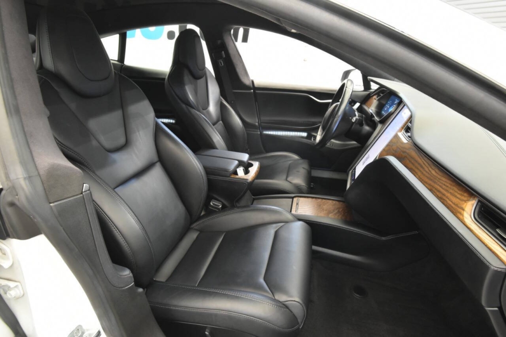 2019 Tesla Model S 100D, White, Mileage: 61,581 - photo 14