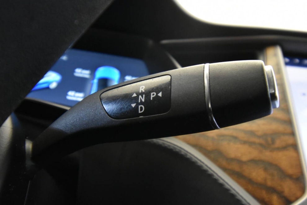 2019 Tesla Model S 100D, White, Mileage: 61,581 - photo 18