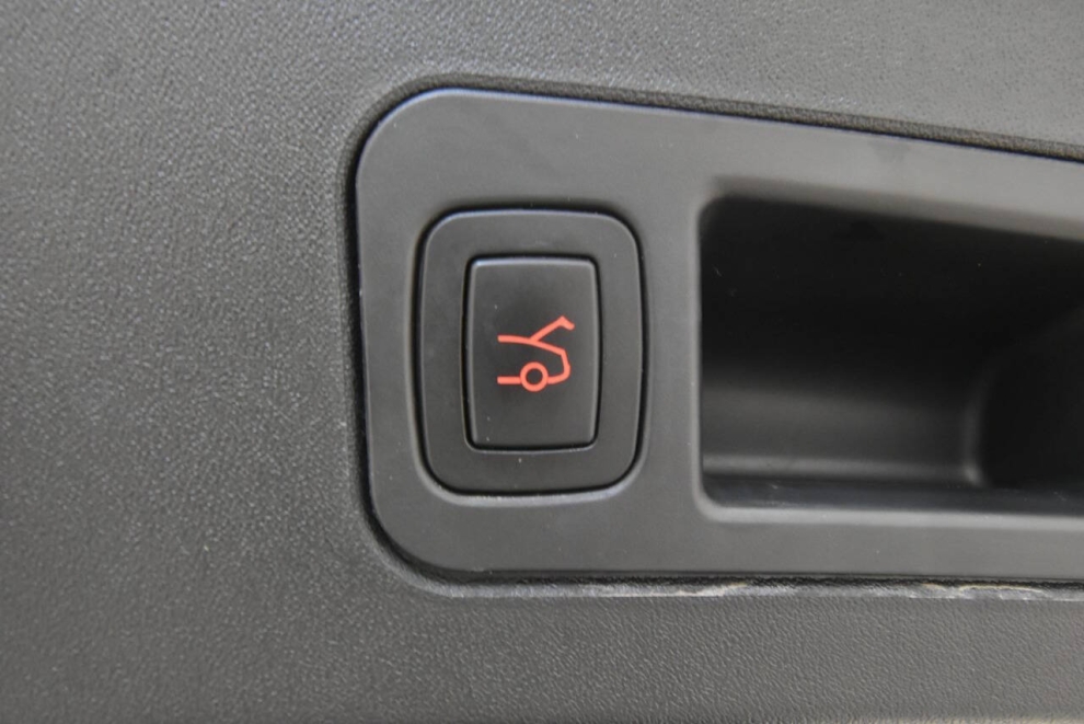 2019 Tesla Model S 100D, White, Mileage: 61,581 - photo 27