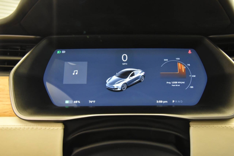 2018 Tesla Model S 75D, Gray, Mileage: 48,258 - photo 23