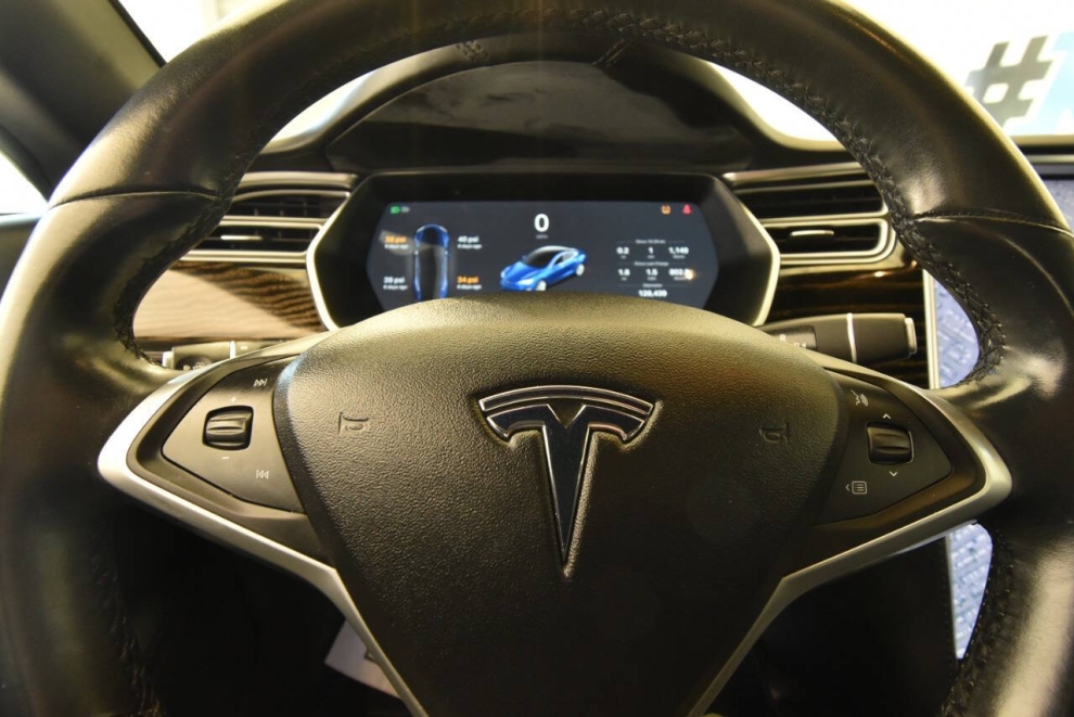 2017 Tesla Model S 75D, Azul, Mileage: 128,432 - photo 22