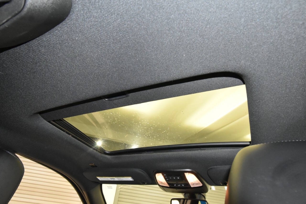2022 Dodge Durango R/T, Gris, Mileage: 21,158 - photo 17