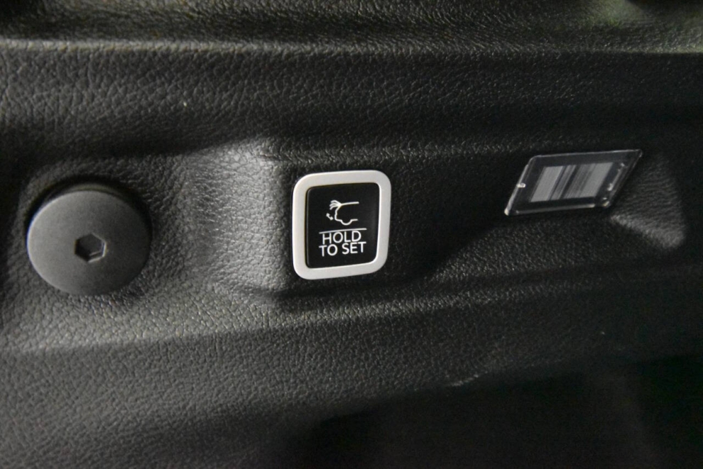 2021 Jeep Grand Cherokee L, White, Mileage: 58,571 - photo 34