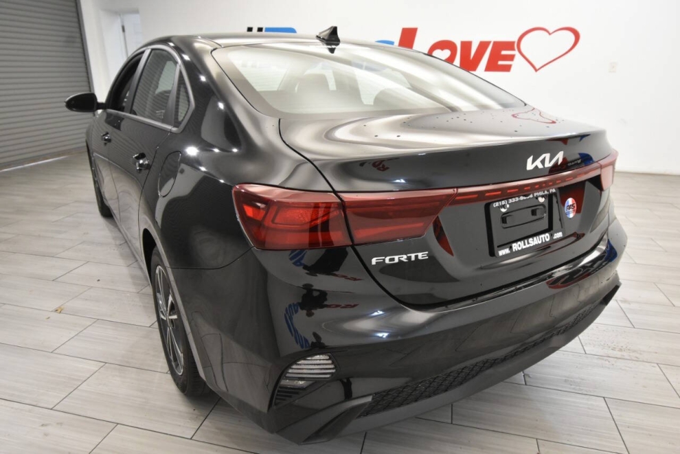 2023 Kia Forte LXS, Black, Mileage: 62,296 - photo 2