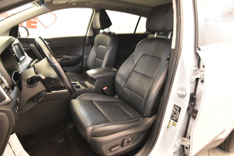 2019 Kia Sportage EX AWD 4dr SUV, Silver, Mileage: 100,843 - photo 10