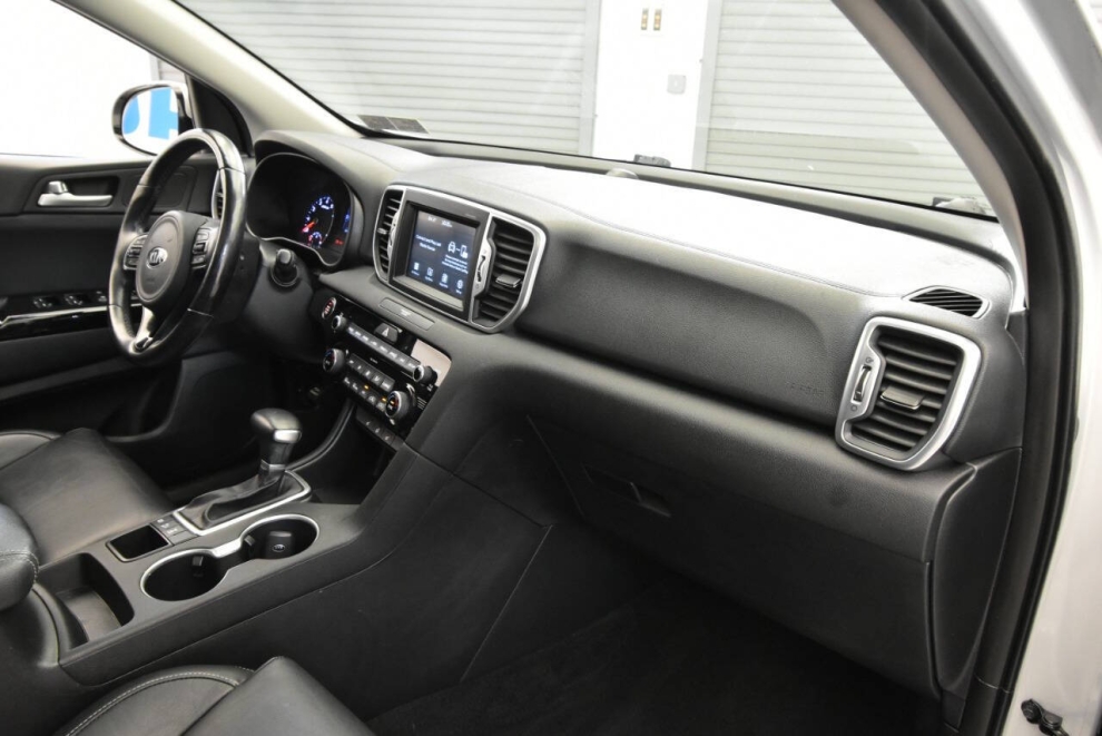 2019 Kia Sportage EX AWD 4dr SUV, Silver, Mileage: 100,843 - photo 15