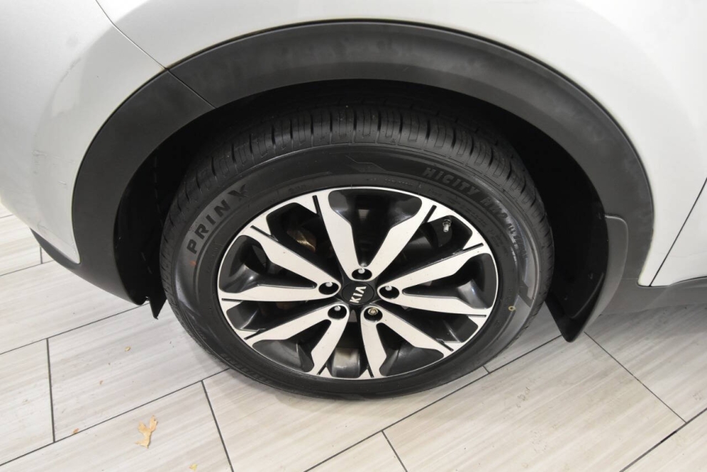 2019 Kia Sportage EX AWD 4dr SUV, Silver, Mileage: 100,843 - photo 9