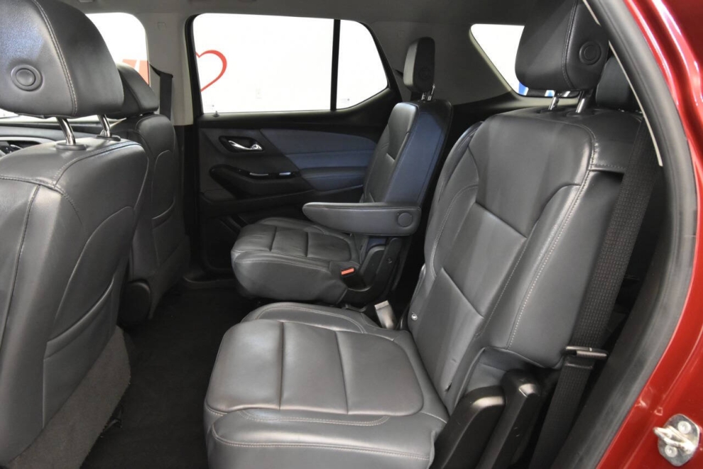 2018 Chevrolet Traverse LT Leather 4x4 4dr SUV, Red, Mileage: 97,816 - photo 12