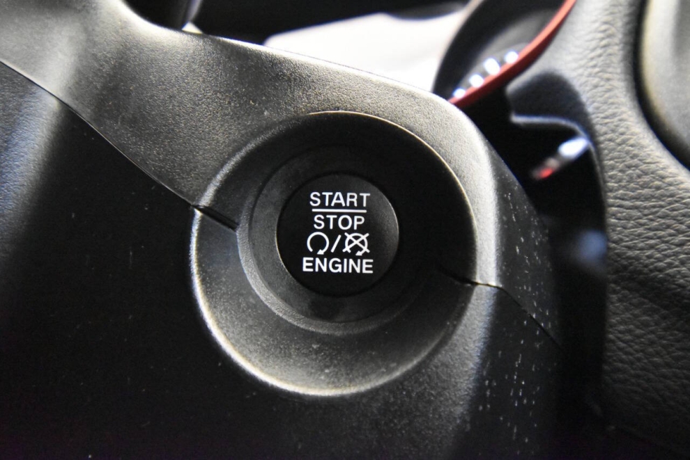 2021 Jeep Compass Trailhawk 4x4 4dr SUV, Silver, Mileage: 59,477 - photo 24