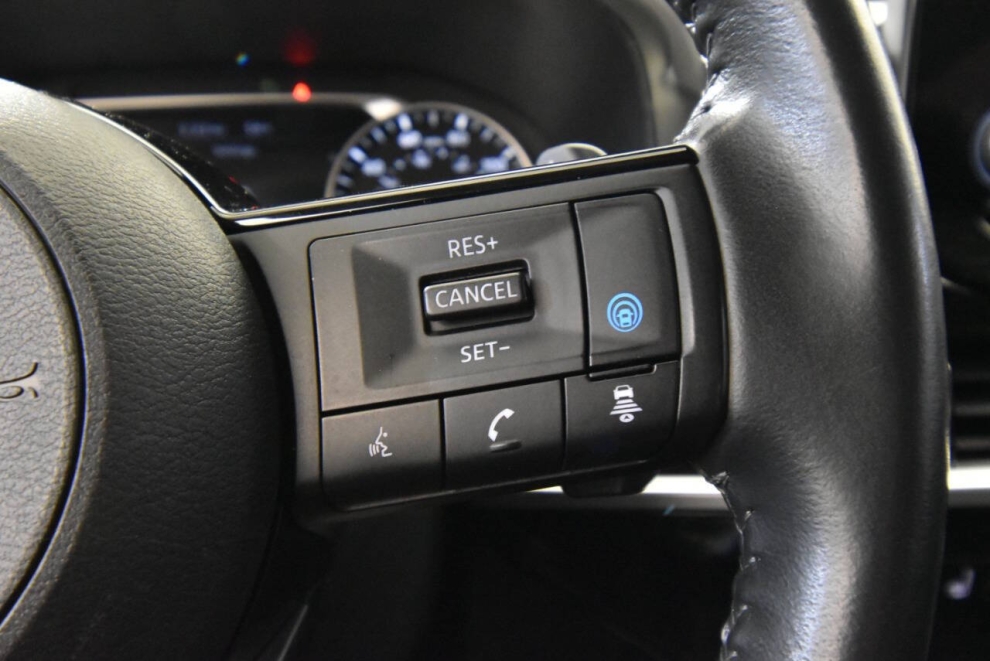 2022 Nissan Pathfinder SV AWD 4dr SUV, Gray, Mileage: 74,895 - photo 28