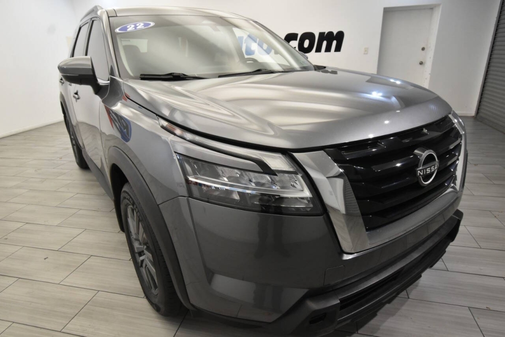 2022 Nissan Pathfinder SV AWD 4dr SUV, Gray, Mileage: 74,895 - photo 6
