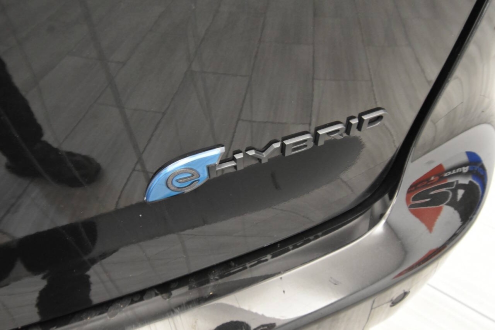 2023 Chrysler Pacifica Plug-In Hybrid Touring L 4dr Mini Van, Black, Mileage: 75,812 - photo 30
