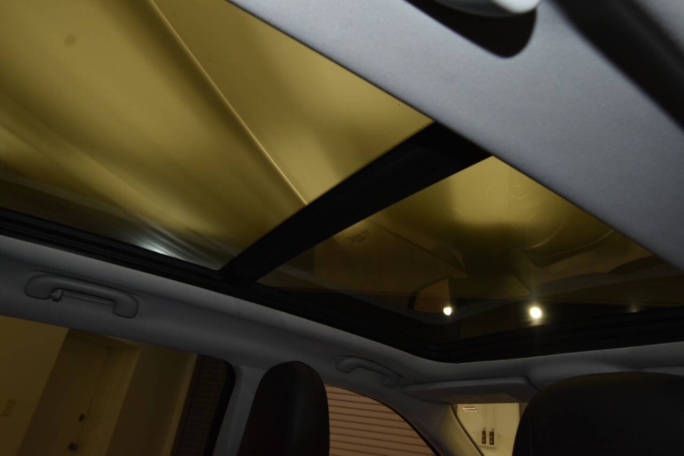 2018 Jeep Compass Altitude, Black, Mileage: 99,376 - photo 16