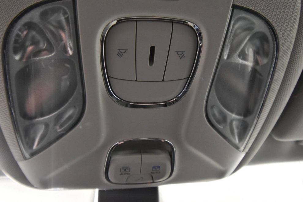 2018 Jeep Compass Altitude, Black, Mileage: 99,376 - photo 23