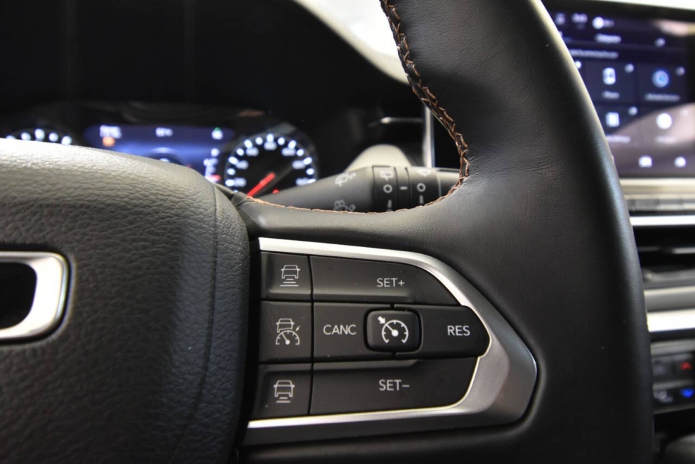 2022 Jeep Compass Limited, Black, Mileage: 64,762 - photo 26