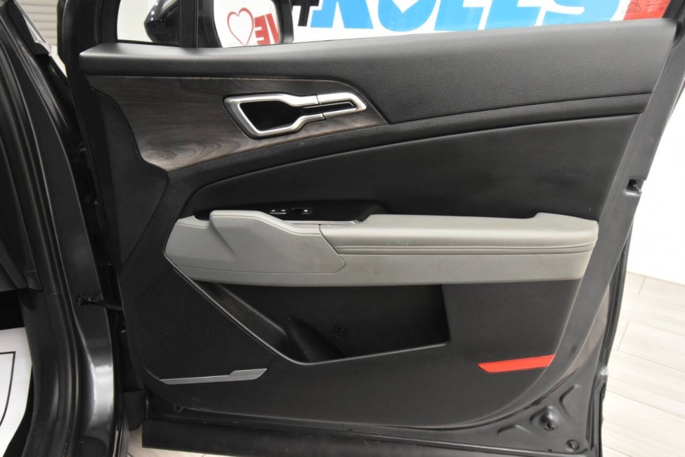 2023 Kia Sportage X Line AWD 4dr SUV, Gray, Mileage: 84,783 - photo 16