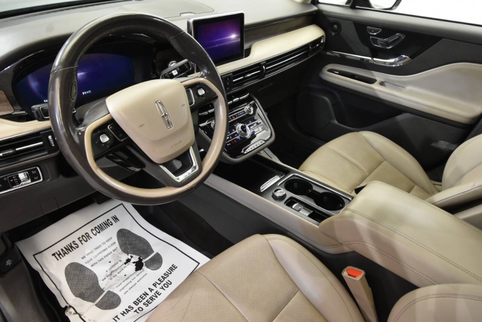 2021 Lincoln Corsair Reserve AWD 4dr SUV, Black, Mileage: 96,082 - photo 11