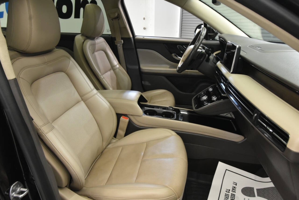 2021 Lincoln Corsair Reserve AWD 4dr SUV, Black, Mileage: 96,082 - photo 14