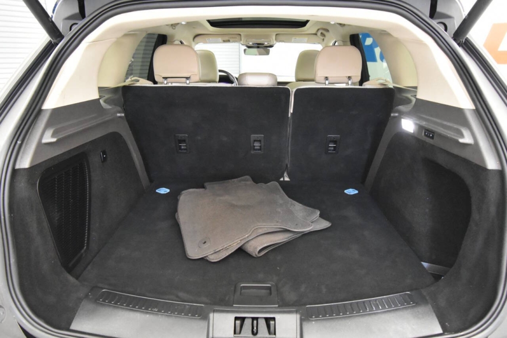 2021 Lincoln Corsair Reserve AWD 4dr SUV, Black, Mileage: 96,082 - photo 33