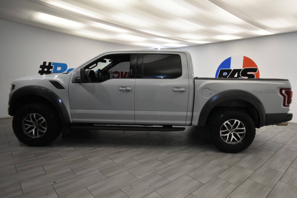 2017 Ford F-150 Raptor 4x4 4dr SuperCrew 5.5 ft. SB, Gray, Mileage: 120,225 - photo 1