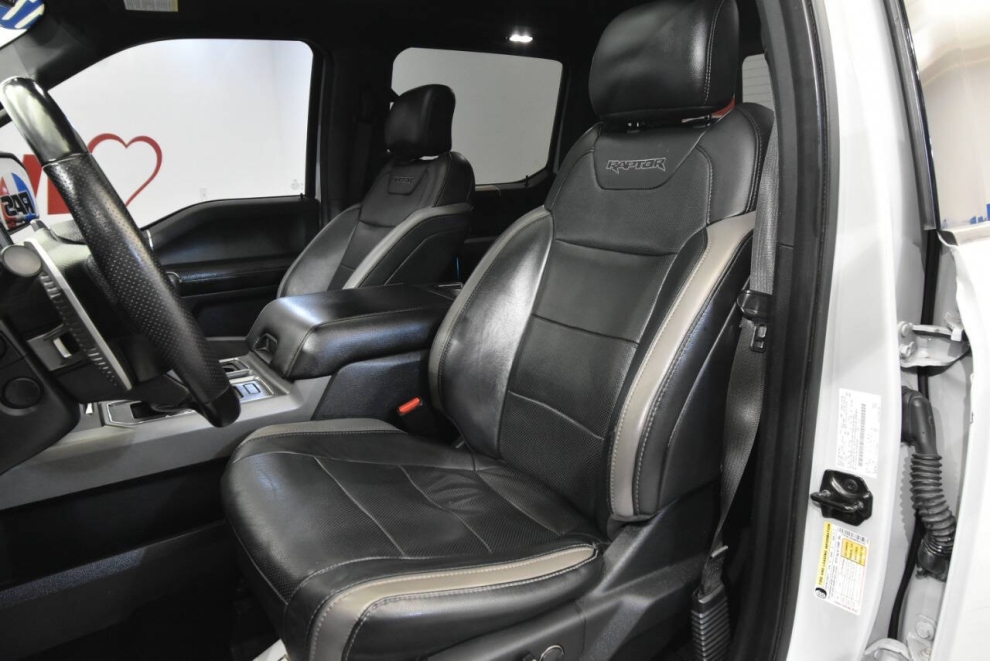 2017 Ford F-150 Raptor 4x4 4dr SuperCrew 5.5 ft. SB, Gray, Mileage: 120,225 - photo 10