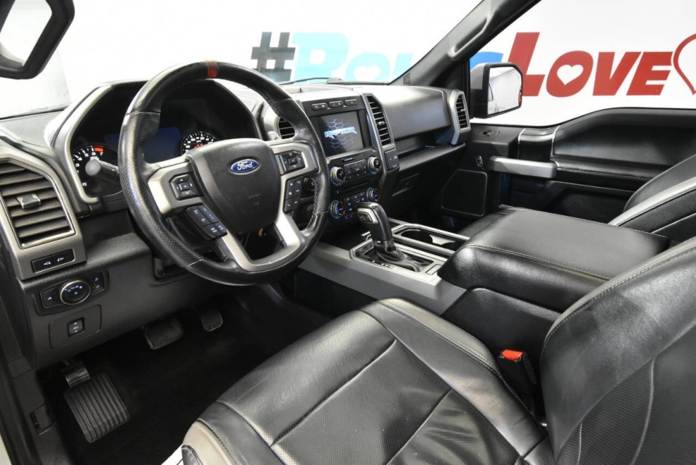2017 Ford F-150 Raptor 4x4 4dr SuperCrew 5.5 ft. SB, Gray, Mileage: 120,225 - photo 11