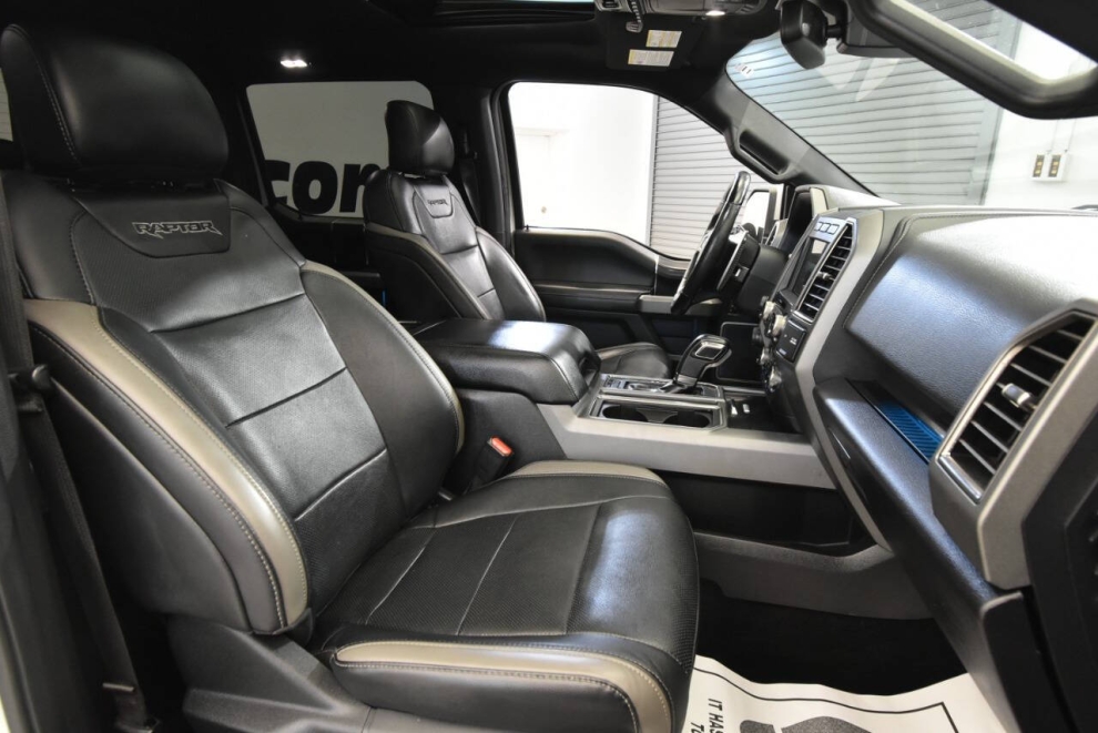 2017 Ford F-150 Raptor 4x4 4dr SuperCrew 5.5 ft. SB, Gray, Mileage: 120,225 - photo 14