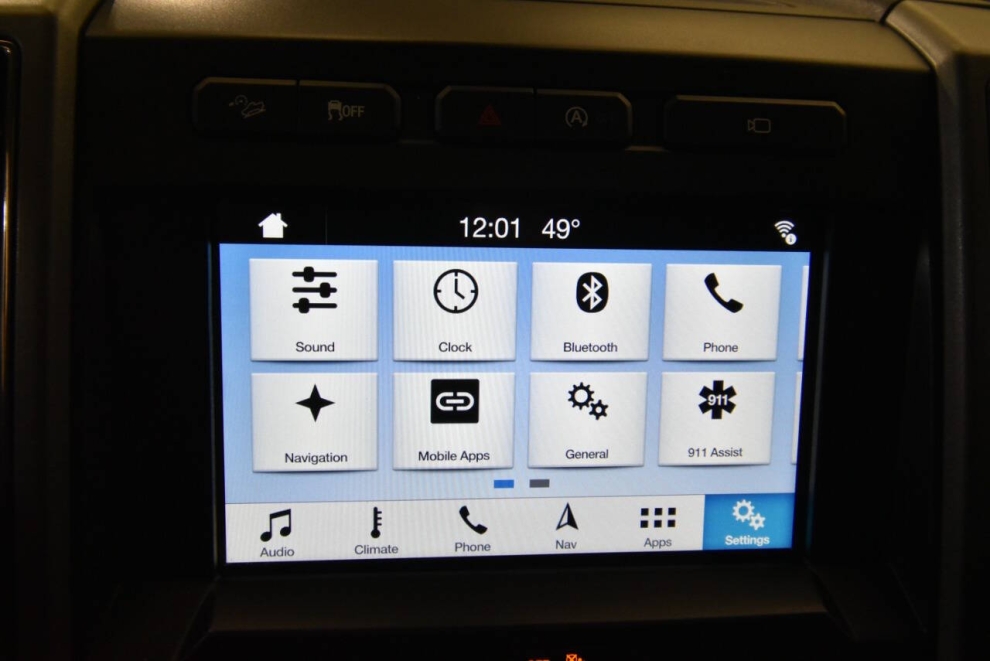 2017 Ford F-150 Raptor 4x4 4dr SuperCrew 5.5 ft. SB, Gray, Mileage: 120,225 - photo 22