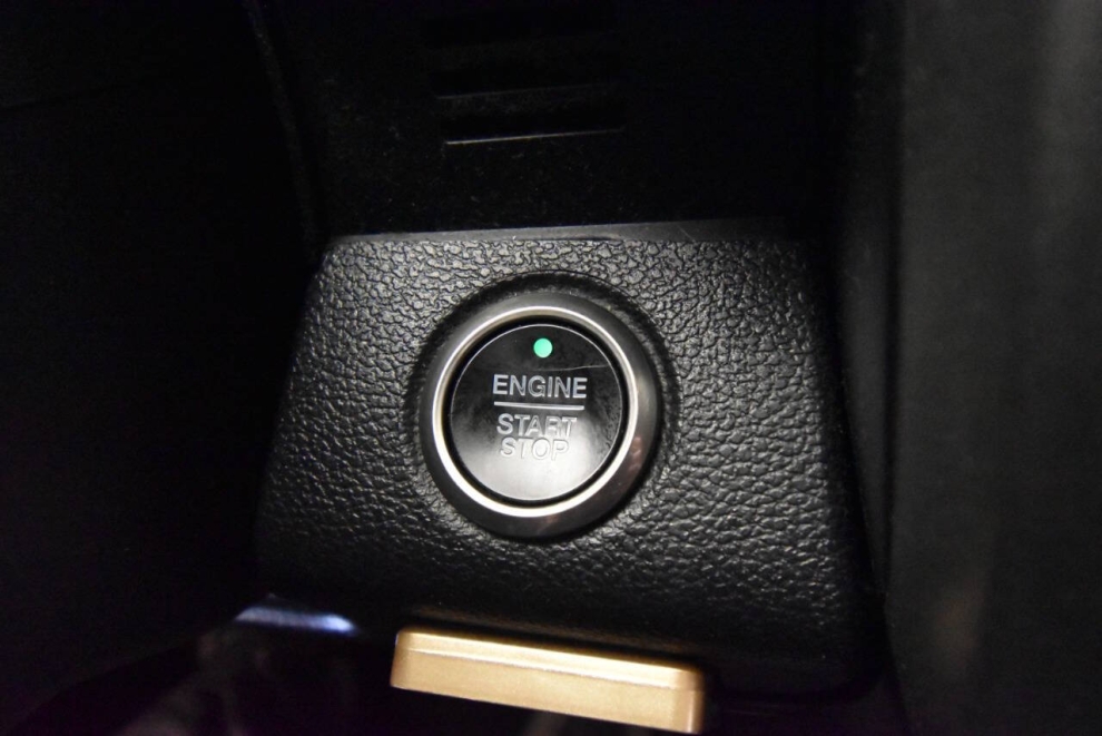 2017 Ford F-150 Raptor 4x4 4dr SuperCrew 5.5 ft. SB, Gray, Mileage: 120,225 - photo 26