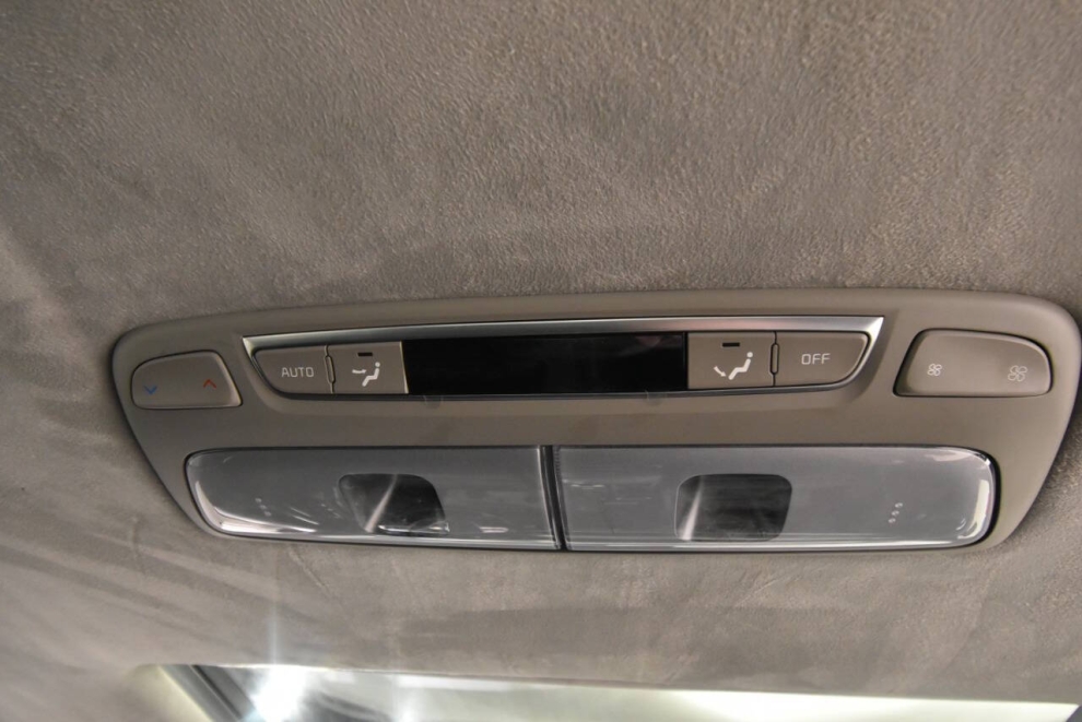 2021 Kia Telluride SX AWD 4dr SUV, Green, Mileage: 107,930 - photo 20