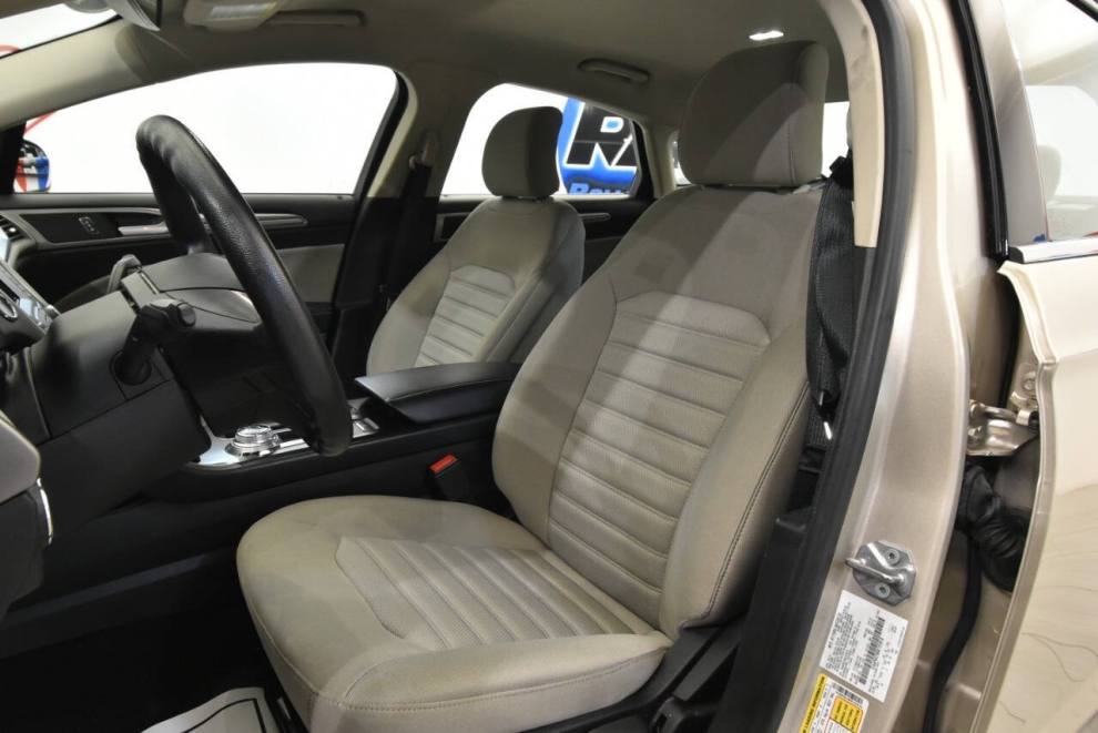 2019 Ford Fusion S 4dr Sedan, Beige, Mileage: 44,023 - photo 10