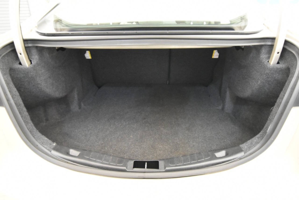 2019 Ford Fusion S 4dr Sedan, Beige, Mileage: 44,023 - photo 31