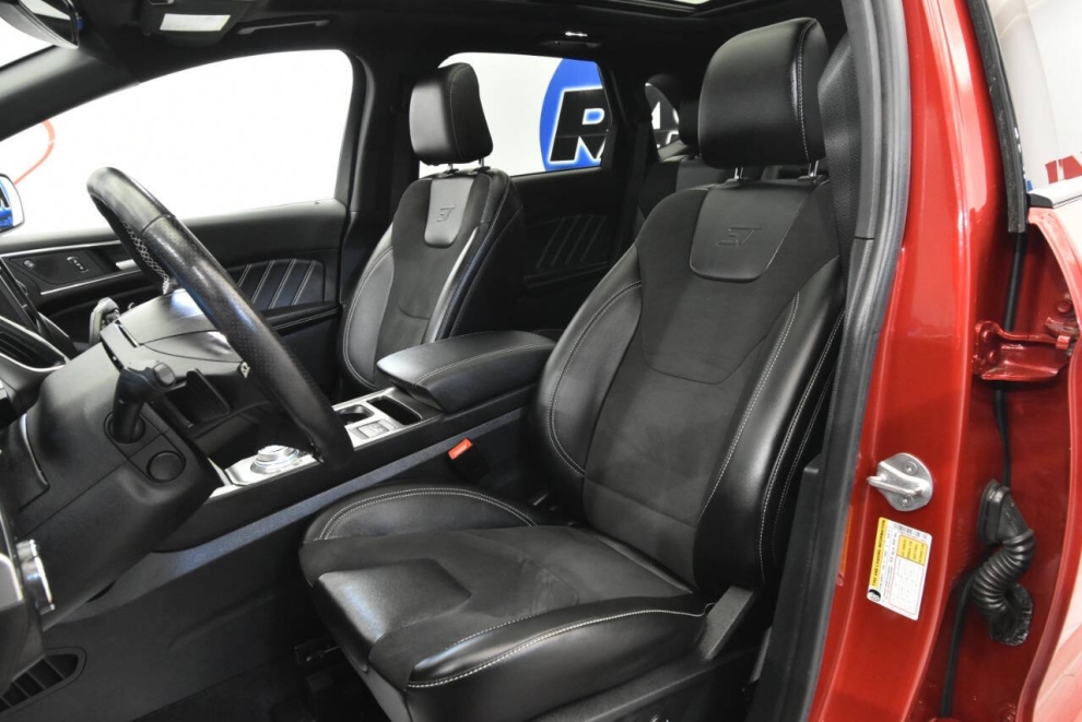 2021 Ford Edge ST AWD 4dr Crossover, Red, Mileage: 70,932 - photo 10