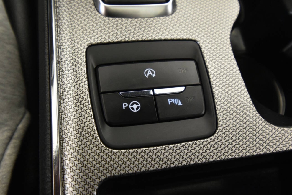 2021 Ford Edge ST AWD 4dr Crossover, Red, Mileage: 70,932 - photo 19