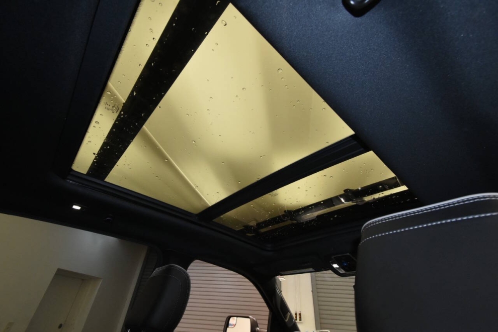 2021 RAM 1500 Laramie 4x4 4dr Crew Cab 5.6 ft. SB Pickup, Red, Mileage: 61,328 - photo 17