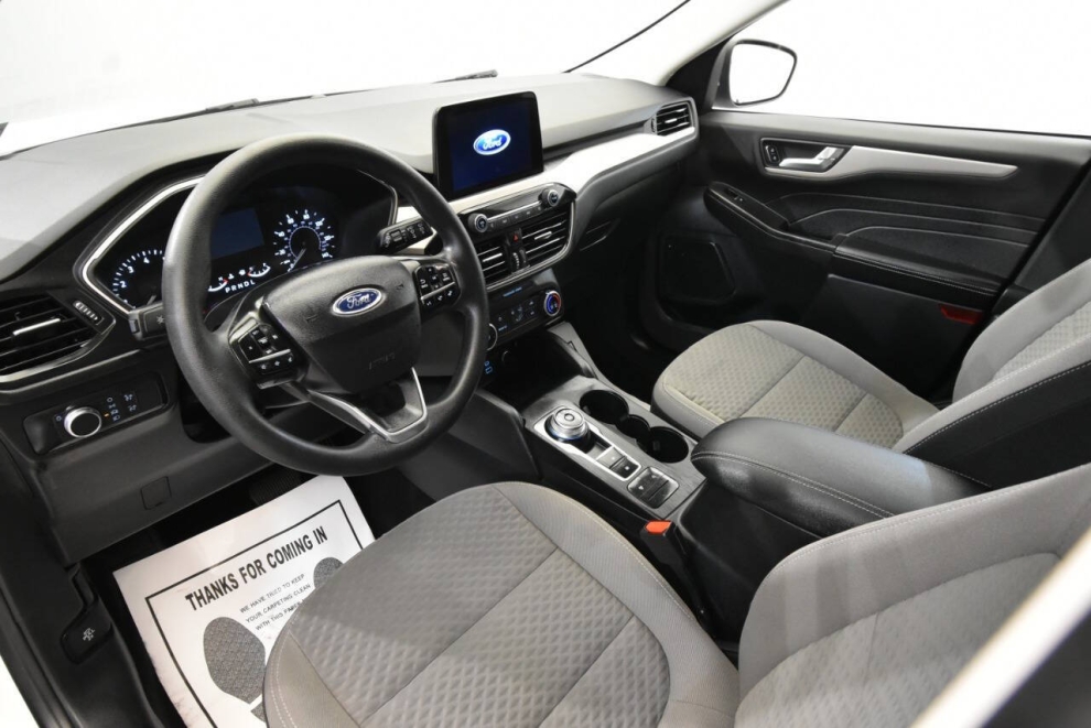 2021 Ford Escape SE 4dr SUV, White, Mileage: 55,510 - photo 11