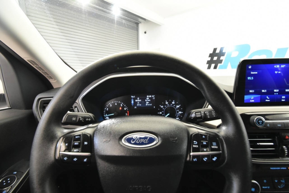 2021 Ford Escape SE 4dr SUV, White, Mileage: 55,510 - photo 24